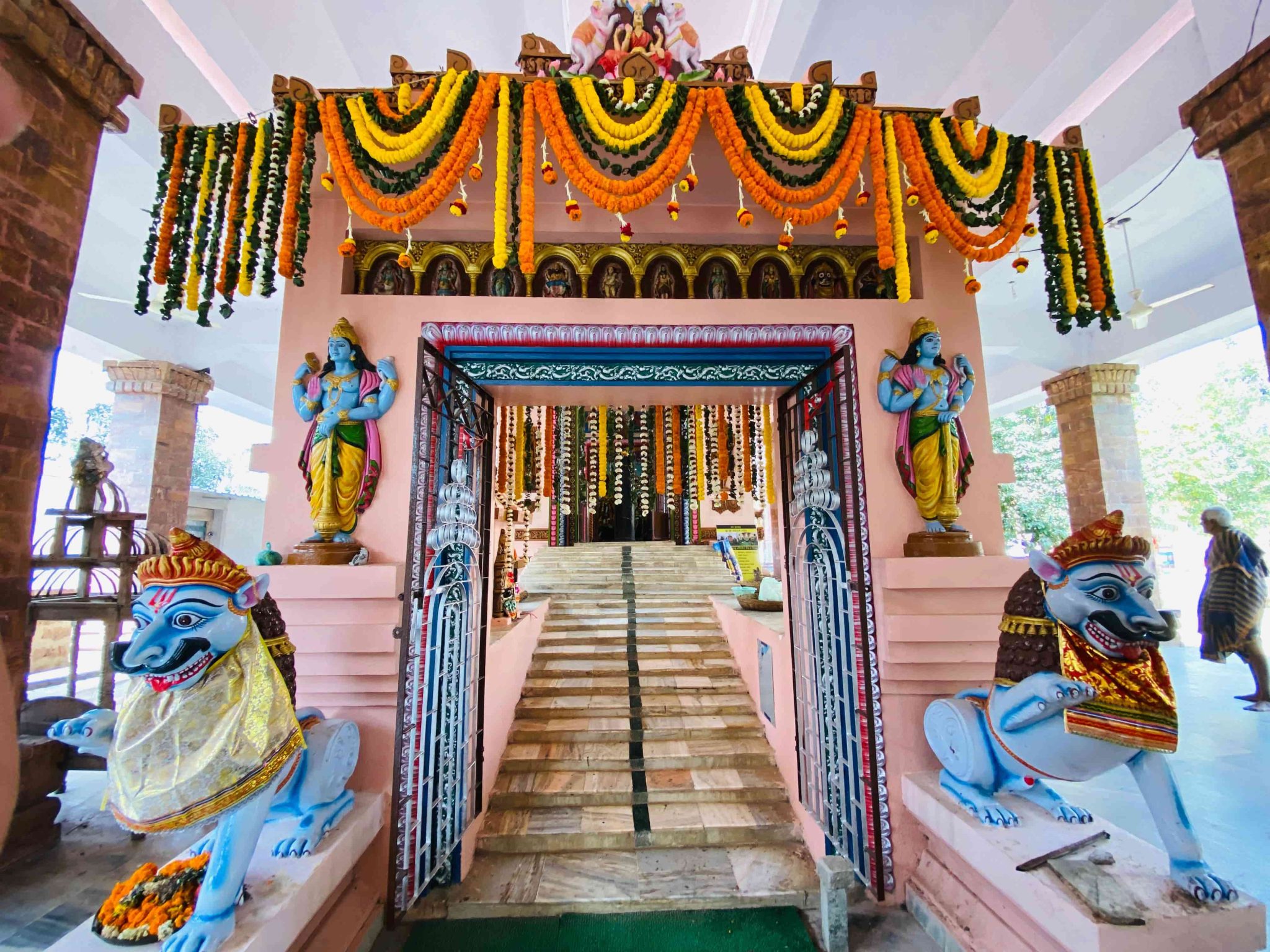 Temple View 7